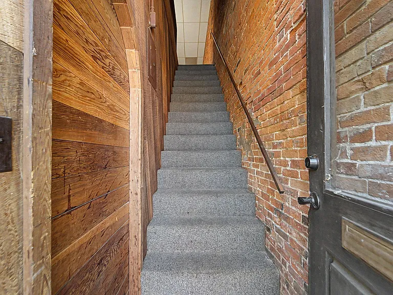 312 1st St — Photo 4