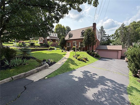2nd image of 107 Slater Dr
