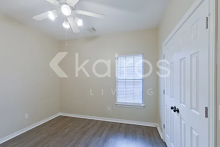 812 SW 37th St — Photo 14