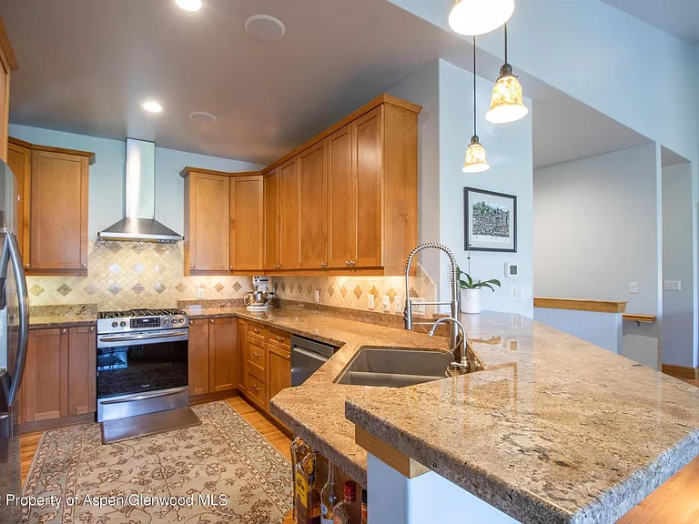 323 Faas Ranch Rd — Photo 3