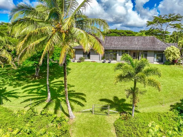 5792 Kahiliholo Rd, Kilauea, HI 96754