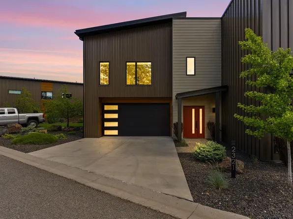 2321 S Jelsa Rosa Ln, Spokane, WA 99223