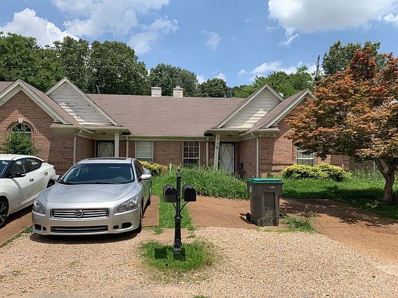 3rd image of 9268 Grove Manor Dr