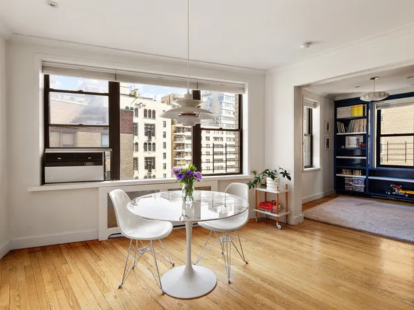 30 East 9th Street 6KK image 1 of 10