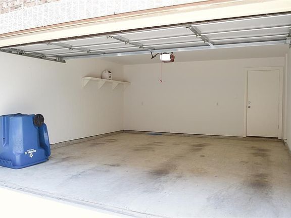4th image of 534 Westcross St