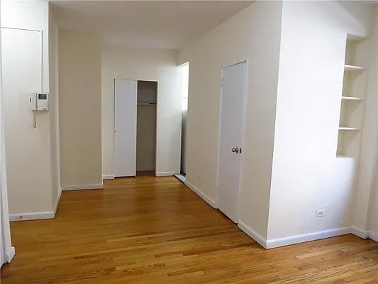 Rented by City & Suburban | media 40