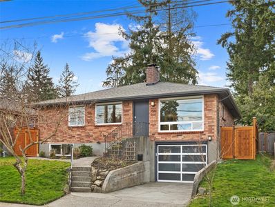 7541 32nd Avenue NE, Seattle, WA, 98115