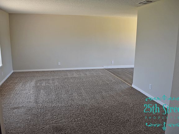 3rd image of 8117 Mesa Oak Way
