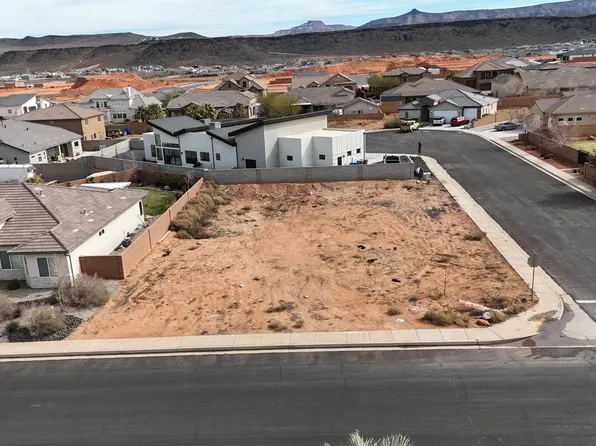 3998 W 2530 South Cir, Hurricane, UT 84737