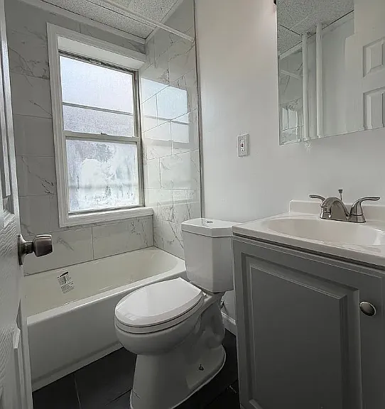 247 Orange Pl #37 — Photo 6