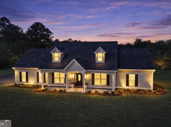 6295 Skipper Bridge Rd, Hahira, GA 31632