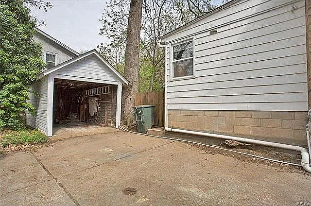 2157 McCausland Ave — Photo 29