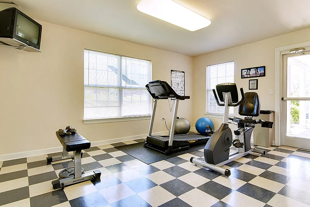 Ridgecrest Apartments — Photo 4