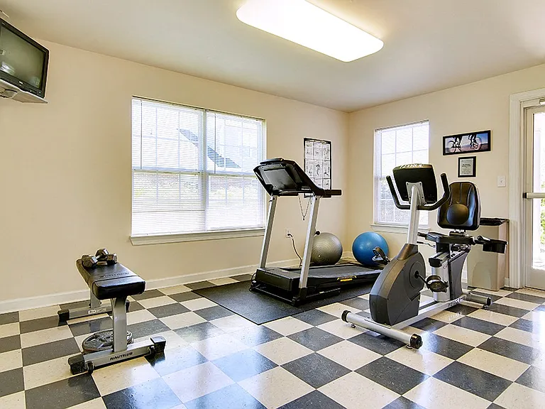 Ridgecrest Apartments — Photo 4