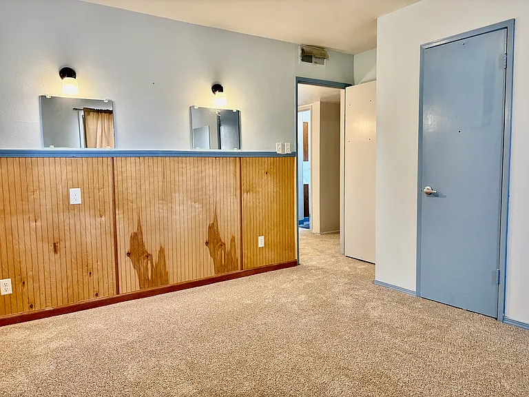 1721 Utah St NE — Photo 20
