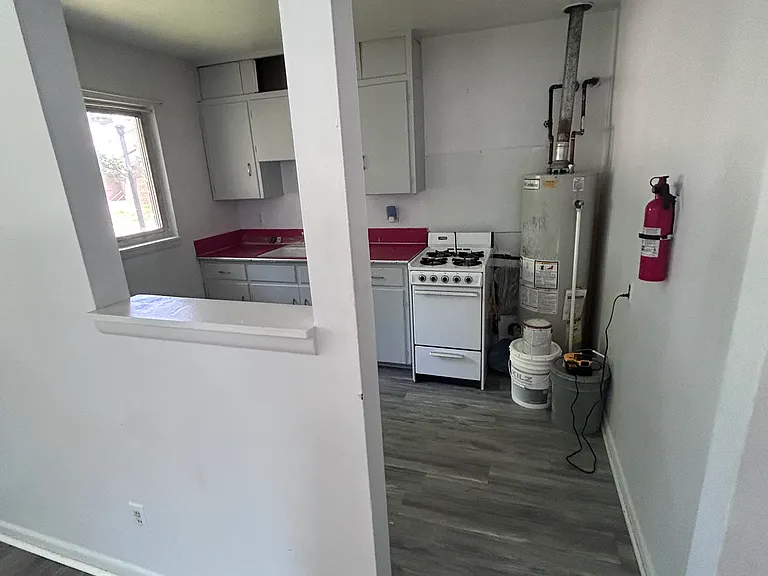 881 Monroe St #883 — Photo 6