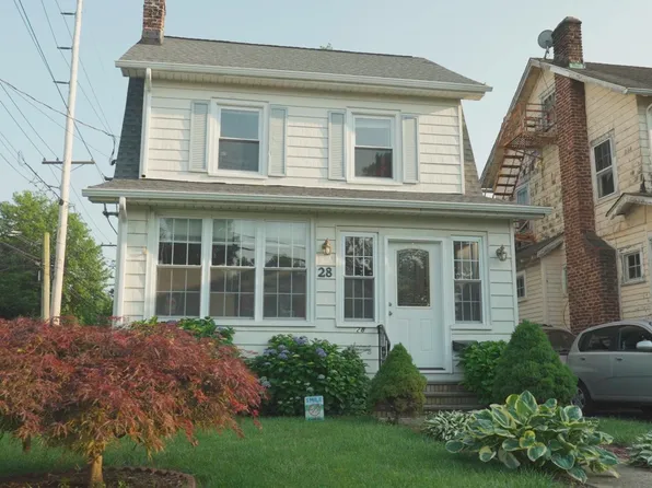 28 Monroe Pl, Bloomfield, NJ 07003