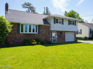 204 Mercer Ave, Schenectady, NY 12303