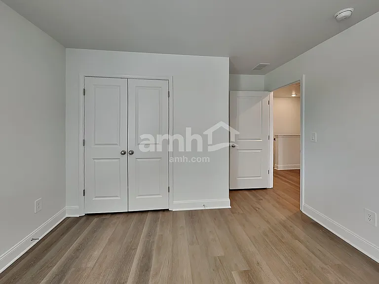 338 Golucke Way — Photo 18