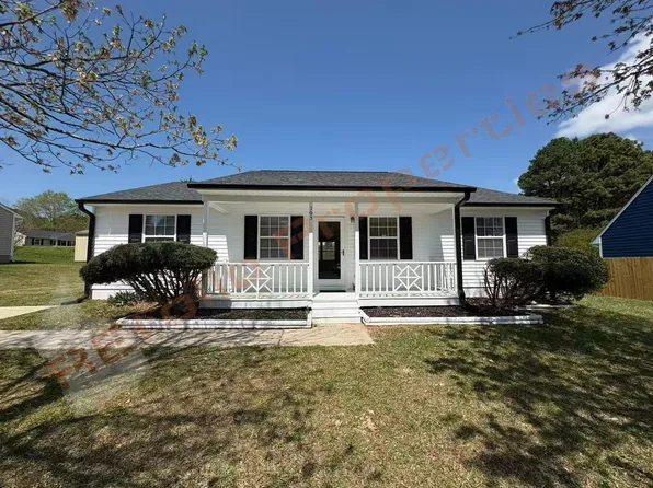 703 Larchwood Dr, Durham, NC 27713