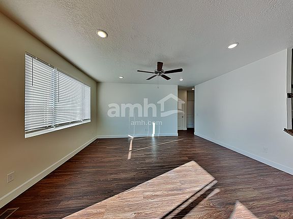 5th image of 1279 N Wagon Way