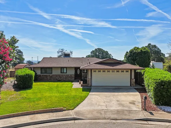 2560 Oriole Dr, Red Bluff, CA 96080