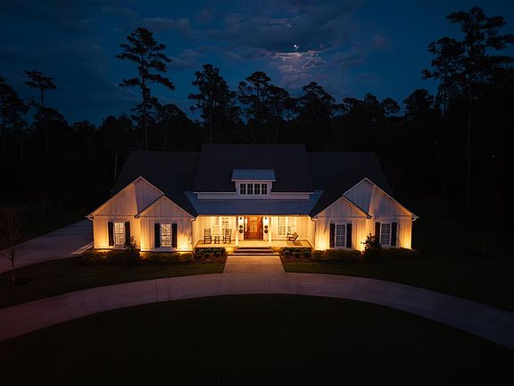 3rd image of 3824 Timber Ridge Rd