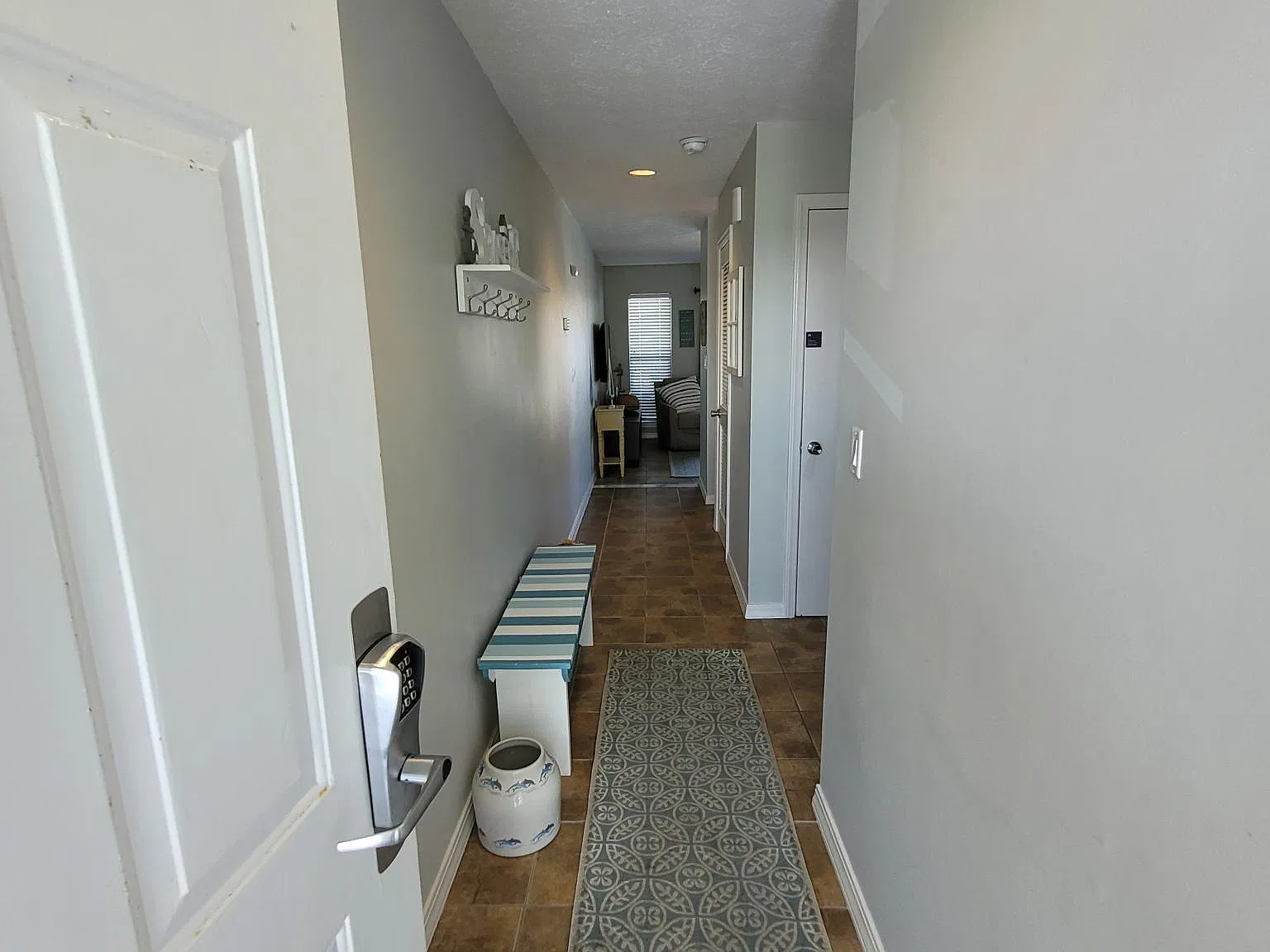 1 bed, 605 sqft, $1,800 — Photo 3