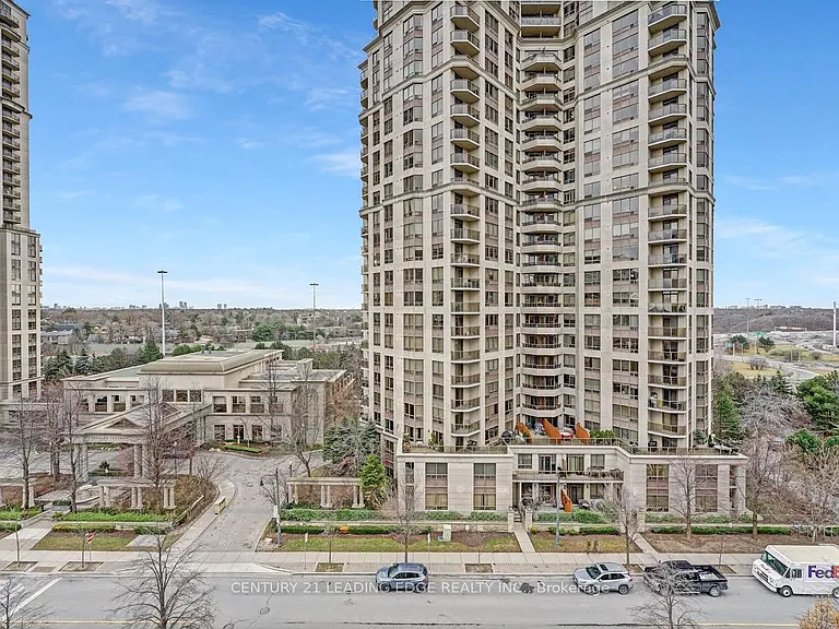 55 Harrison Garden Blvd #905 — Photo 26