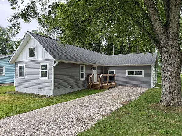 24249 Draper Dr, Sturgis, MI 49091