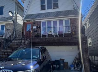 696A Avenue E #2, Bayonne, NJ 07002