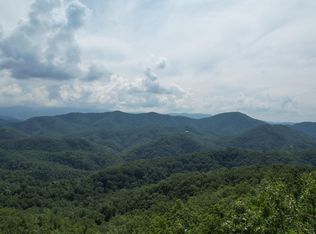 117 E Settlers View Ln, Sevierville, TN 37862