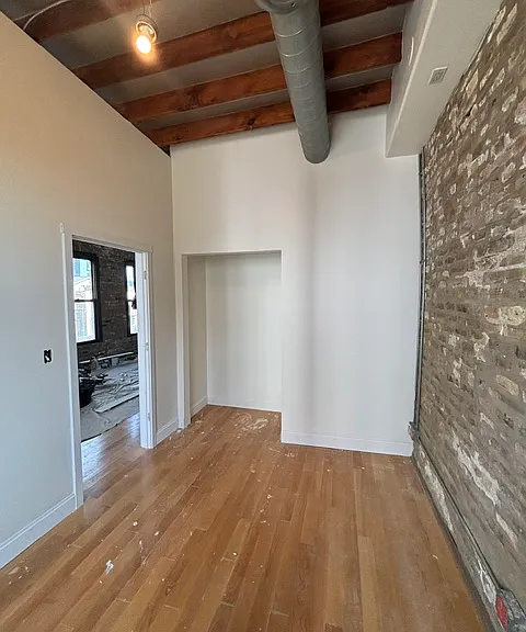 1151 W Erie St #4F — Photo 13