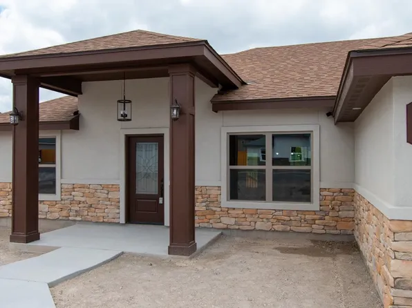 111 Noahy Dr, Del Rio, TX 78840