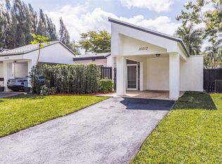 16012 Fairway Cir #49, Weston, FL 33326