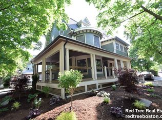 44 Winslow Rd #6, Brookline, MA 02446