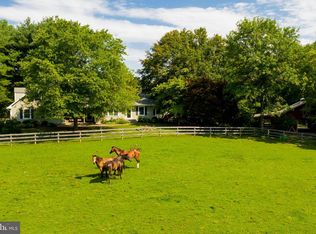 22772 Evergreen Mills Rd, Leesburg, VA 20175