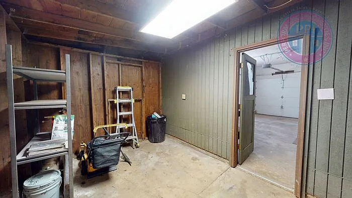 18230 Seaman Ave — Photo 25