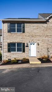 215 Waterbrook Ct, Woodstock, VA, 22664