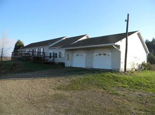 11740 York Rd, Silver Creek, NY 14136