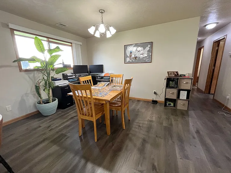 8204 S Hughes Ave #2 — Photo 15