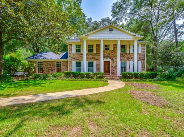 5119 Ile De France Dr, Tallahassee, FL 32308