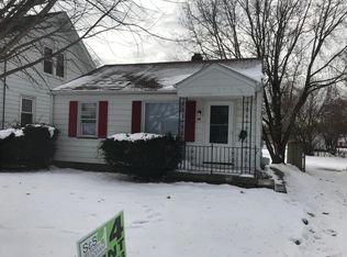 716 E McClure Ave, Peoria, IL