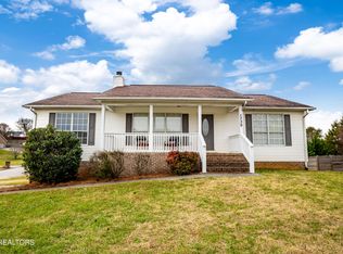 1739 Northfield Dr, Maryville, TN 37804