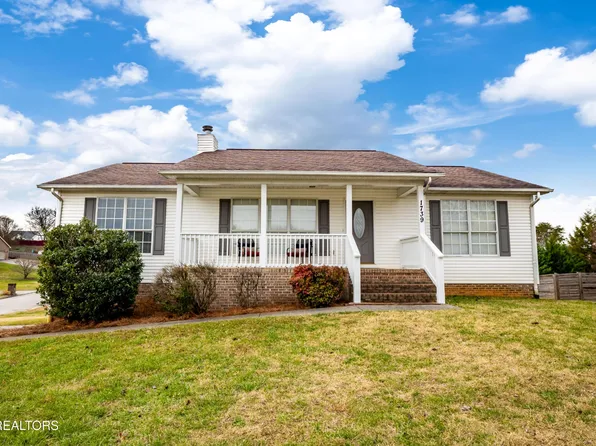 1739 Northfield Dr, Maryville, TN 37804