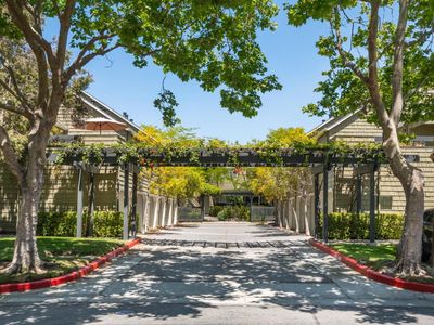 1008 Shoreline Dr, San Mateo, CA, 94404