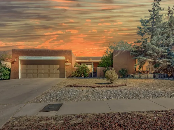 1938 Father Sky St NE, Albuquerque, NM 87112