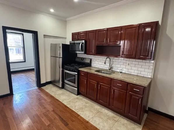 1586 Prospect Place image 2 of 7