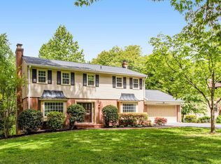 3729 Acosta Rd, Fairfax, VA 22031