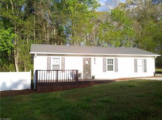 138 Penny Ln, Lexington, NC 27295